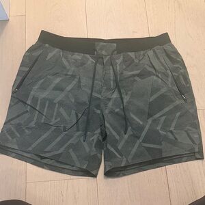 Men's Black and Green Patterned Shorts